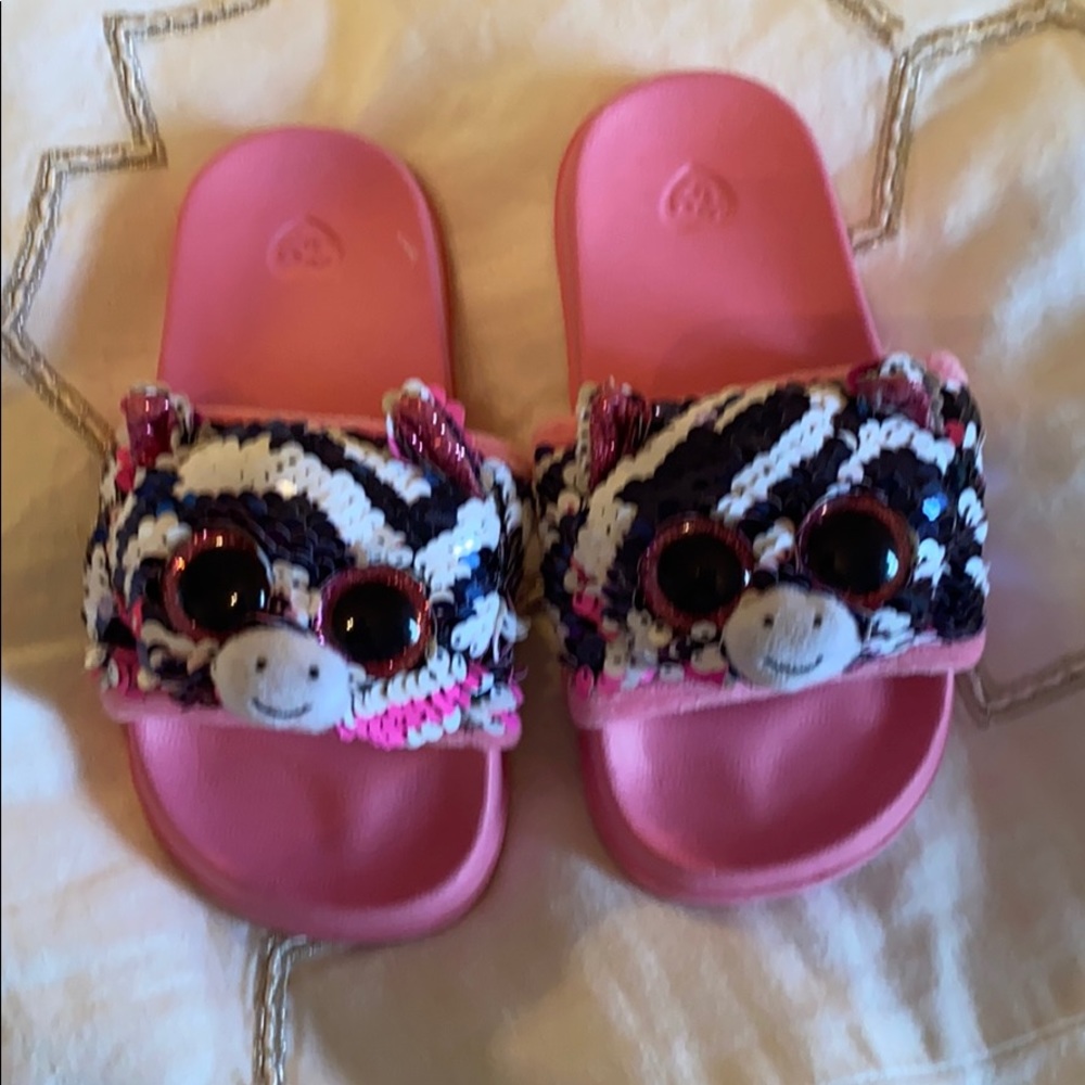 Toddler sequin animal stuffed flip flops